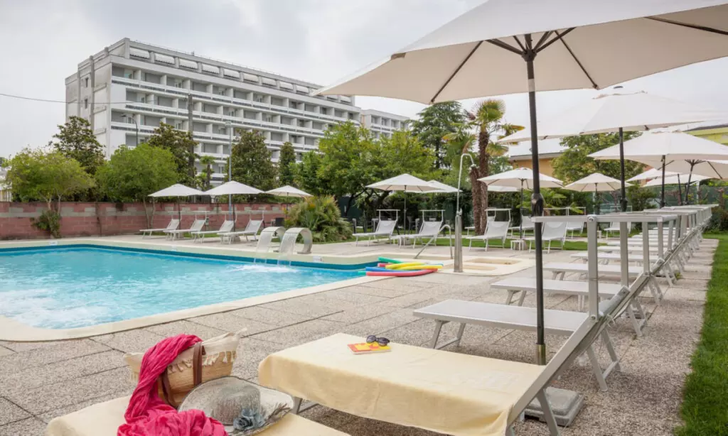 Abano Terme: Economy- oder Superior-Zimmer mit Frühstück und Spa