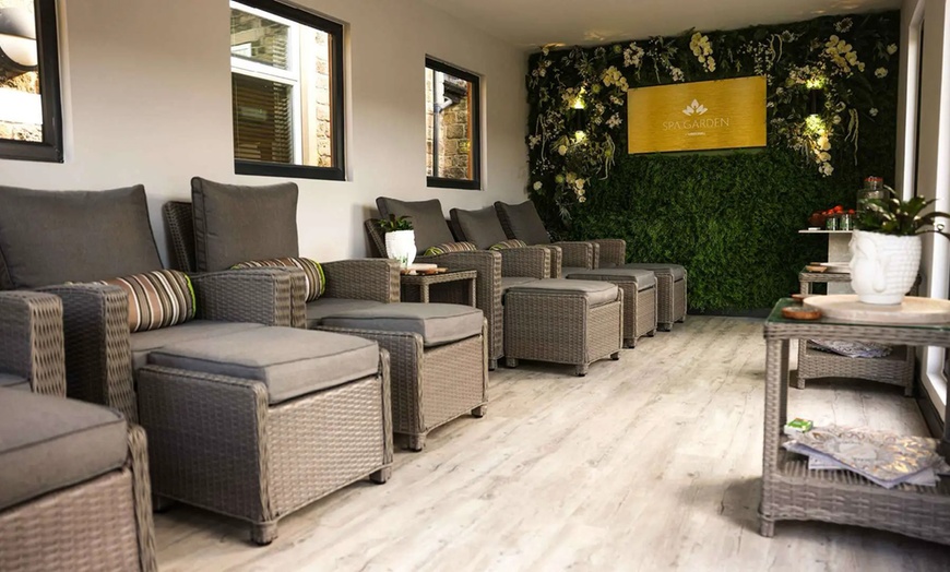 Image 10: Unwind with Spa Retreat Morning or Spa Retreat Twilight for 2 People 