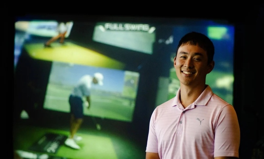 Image 1: 45 Minute Golf Lessons from Pro Golfer with Camera Swing Analysis