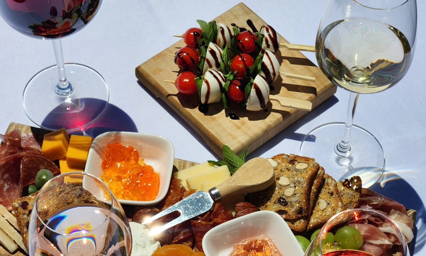 Image 5: Wine Flights, Glasses, Charcuterie & Flatbread Pizza Experience