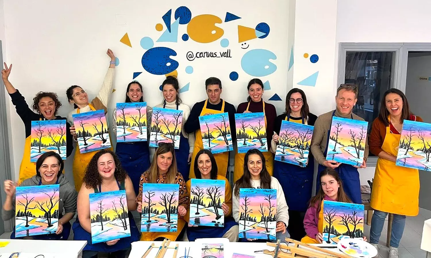 Taller de pintura acrílica para 1 o 2 personas con bebida y picoteo