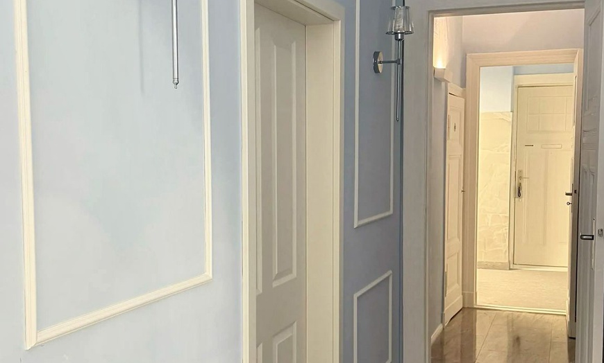 Image 11: Wimpernverlängerung mit 1:1- oder 2D-3D-Volumentechnik für 1 Person