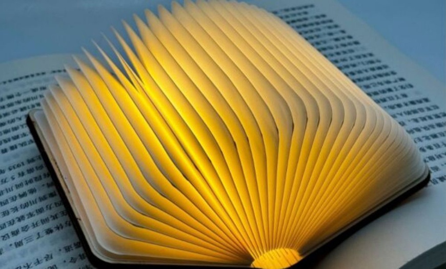 Image 3: Foldable Creative Flip Book Shaped Night Light