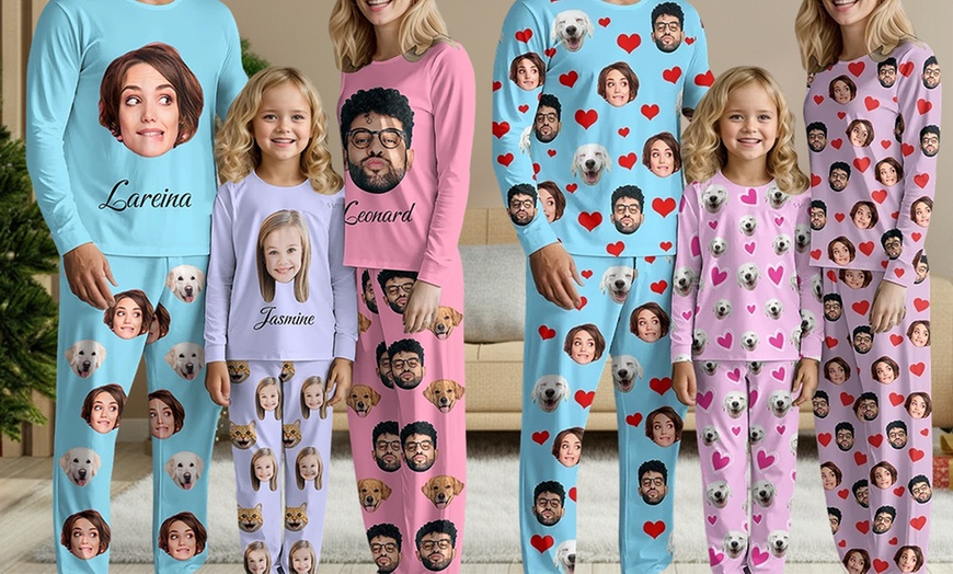 Image 4: Demi-ensemble ou ensemble de pyjama personnalisé