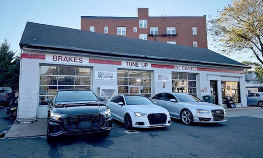 Image 2: Full Synthetic Oil Change & Multi-Point Inspection