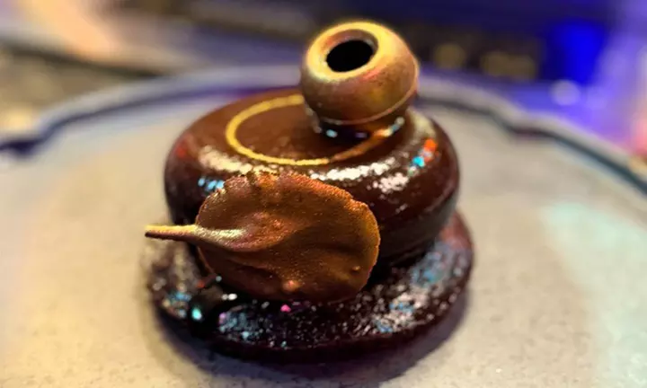 Menú coreano con seteu a compartir, 2 principales, postre y bebidas