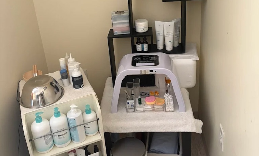 Image 7: Achieve Silky Smoothness: Limited-Time Laser Hair Removal Packages