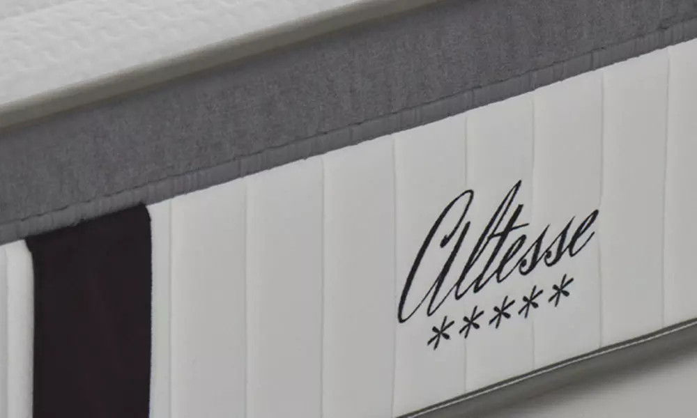 Matelas ''Altesse'' à mémoire de forme, 27 cm