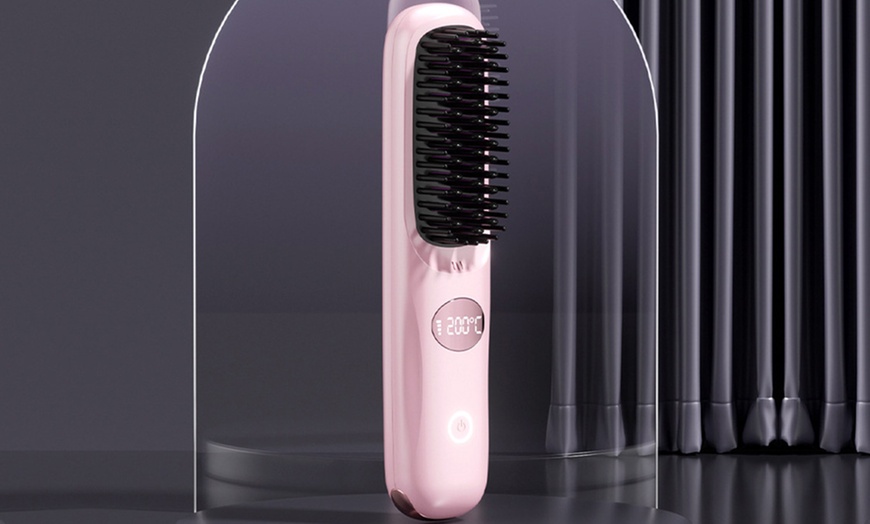 Image 7: USB Rechargeable Hair Straightening Brush with LED Screen