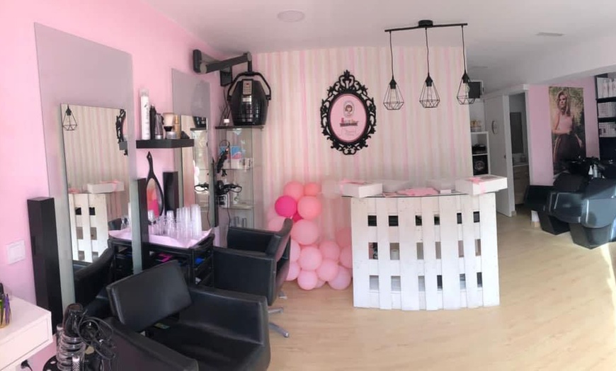 Image 4: Sesión de peluquería con opción a mechas, tinte y más para 1 persona
