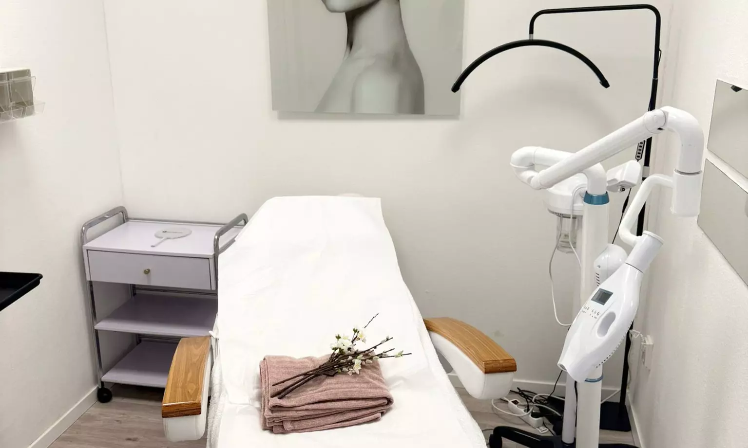 Wimpernverlängerung Classic oder Volumen, opt. mit Refill für 1 Person