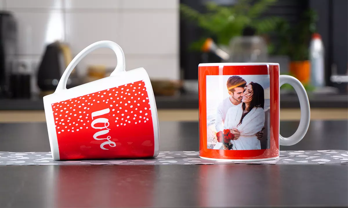 1, 2 ou 3 mugs personnalisables, magique ou coloré, sur le site Colorland dès 3,99 € (jusqu'à 70% de réduction) - Primary Image
