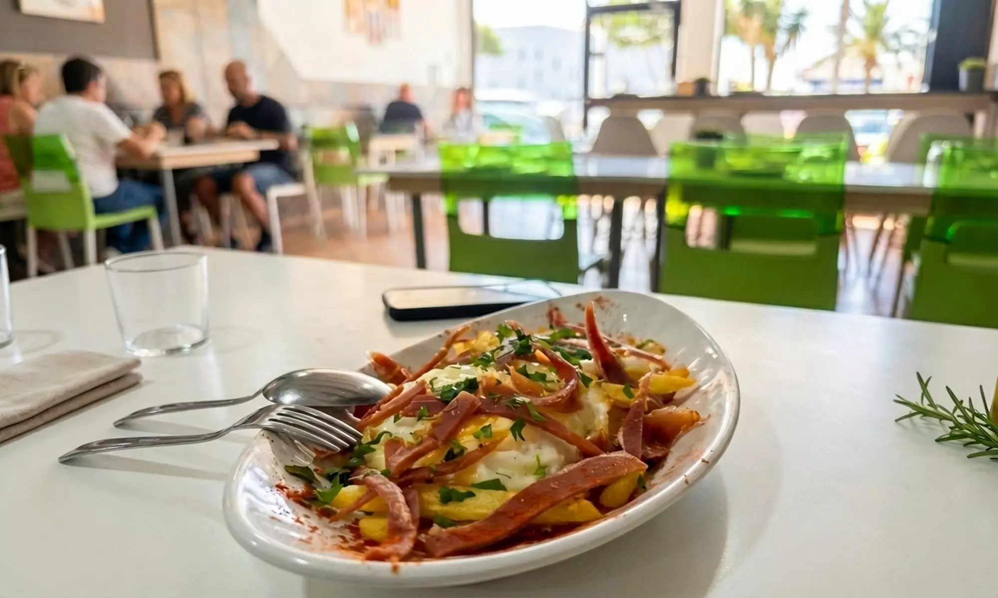 Menú canario para 2 o 4 personas con entrante, postre y bebida