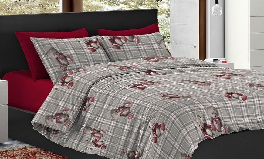 Image 2: Parure de lit microfibre double