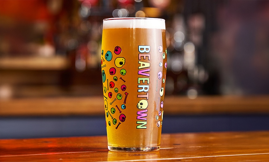 Image 5: Burgers, Pizzas, Wings, Mains and Sharers at Social Pub & Kitchen