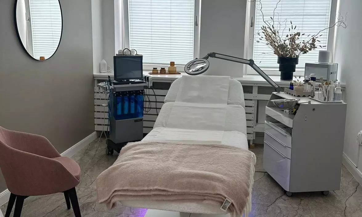 PRP Eigenbluttherapie für Gesicht oder Haare für 1 Person