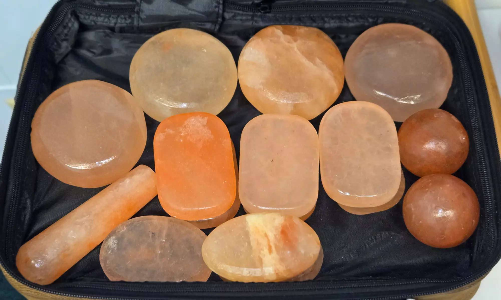 60 or 90 Minute Stress relief Relaxation or Deep Tissue Massage