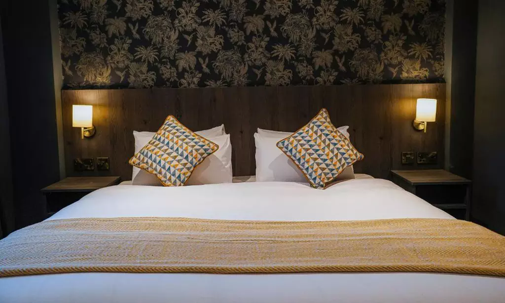 4* Lancashire: Stay for up to 4 with Spa access