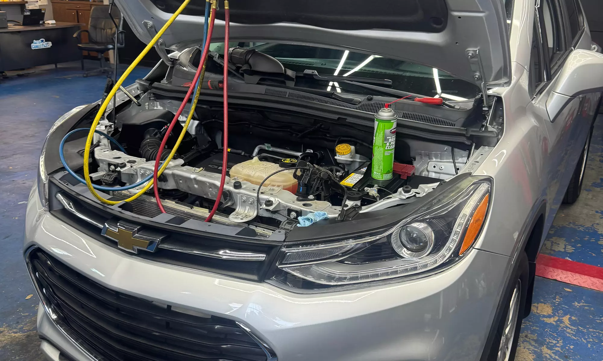 A/C R134 Recharge with UV-Die included Auto Air Conditioning