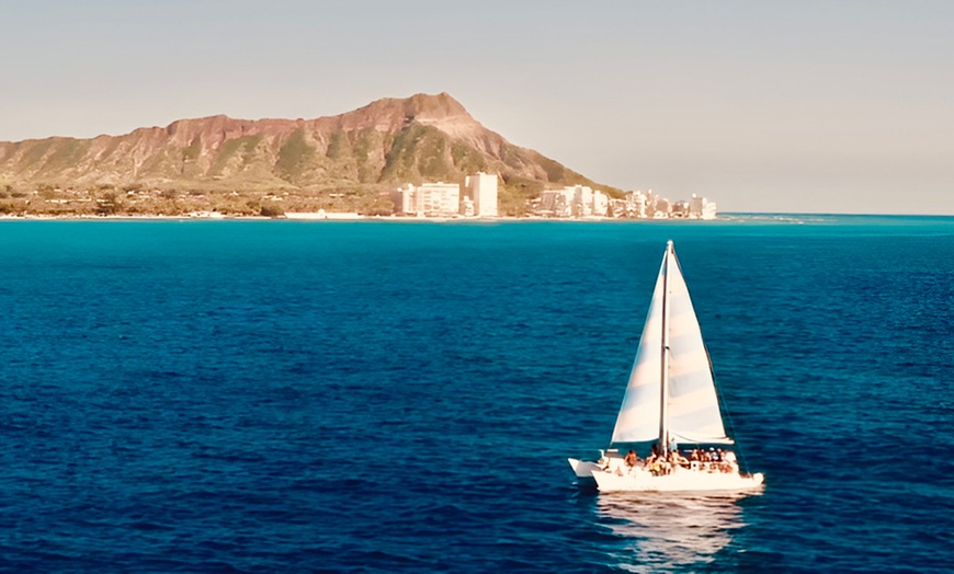 Image 3: 1-Hour Aloha Sail – Waikiki Coastline & Diamond Head Views