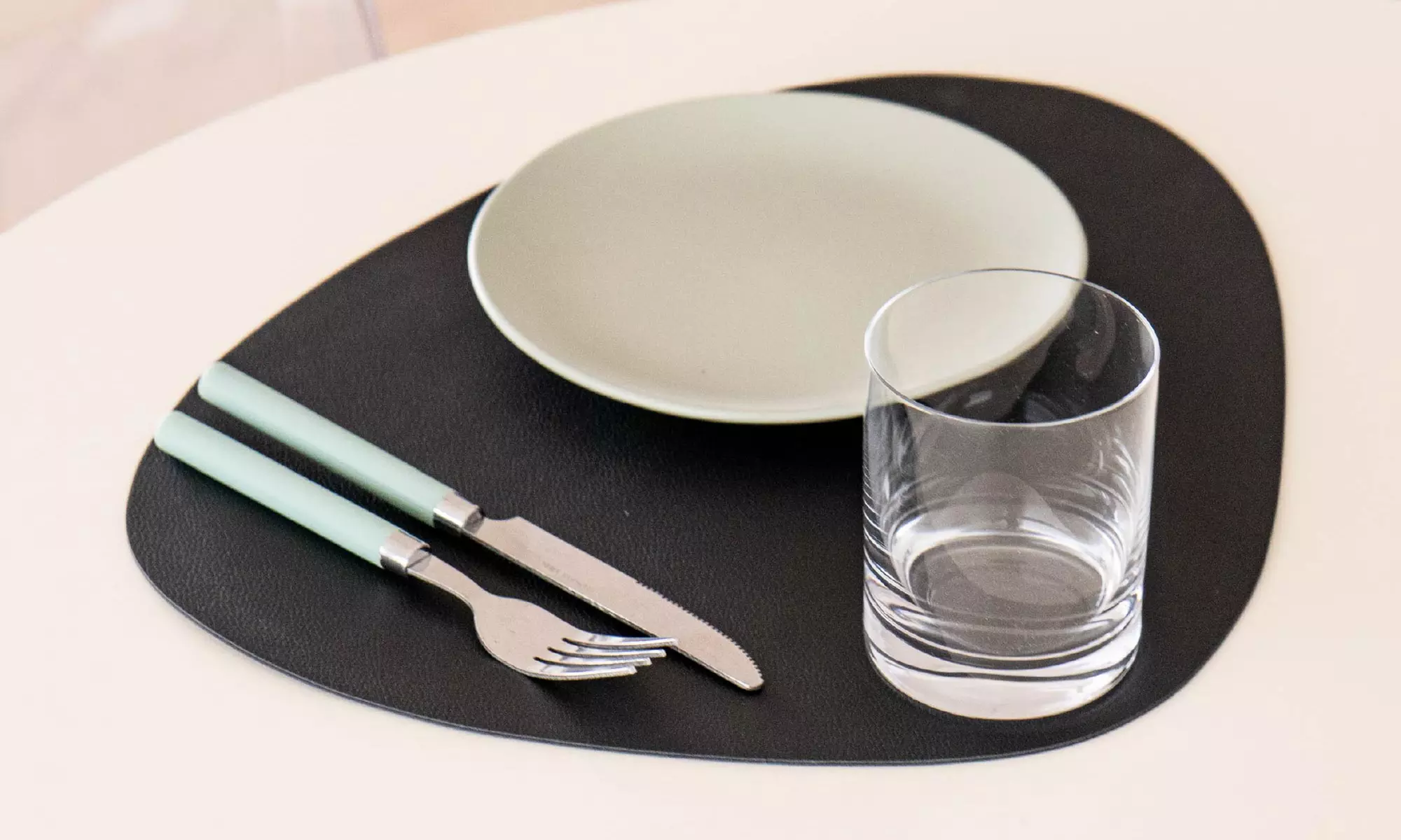 Set de 4 sets de table en simili cuir