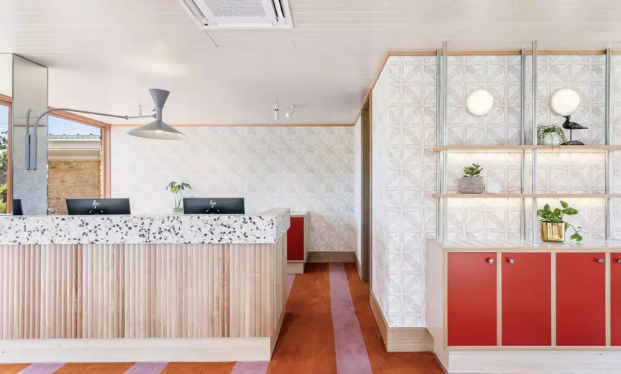 Image 6: Mornington Peninsula, Flinders: King Room with Bottle of Prosecco