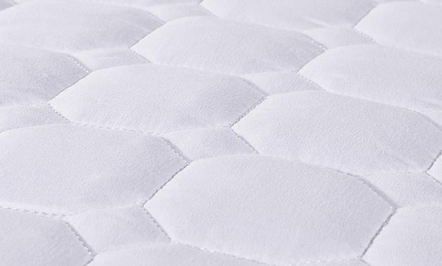 Image 11: Breathable Quilted Mattress Protector