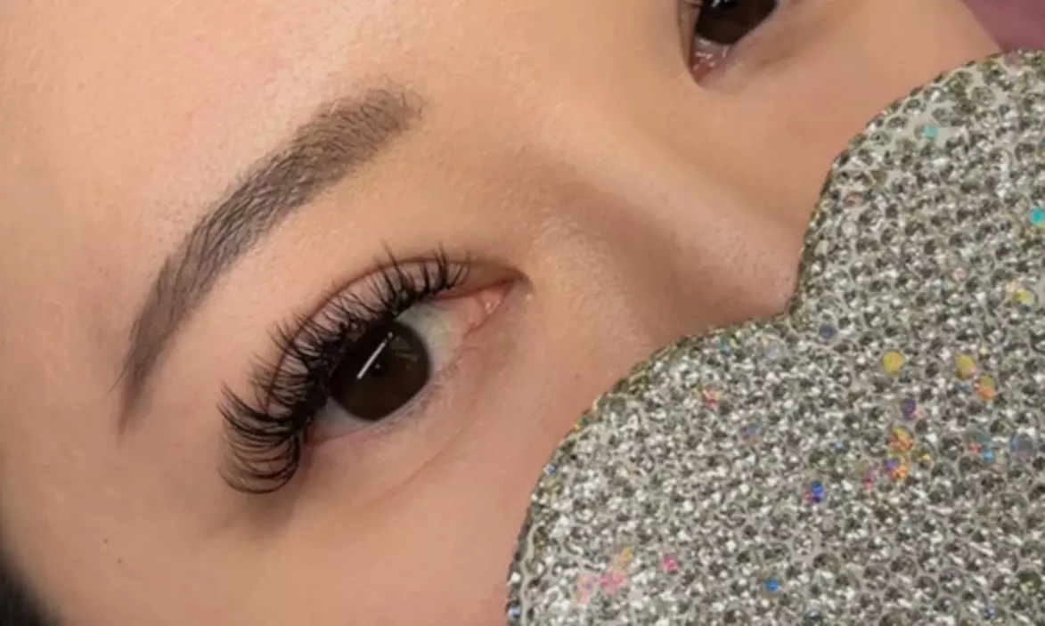 Experience Beautiful Lash Transformations with Diverse Styles 