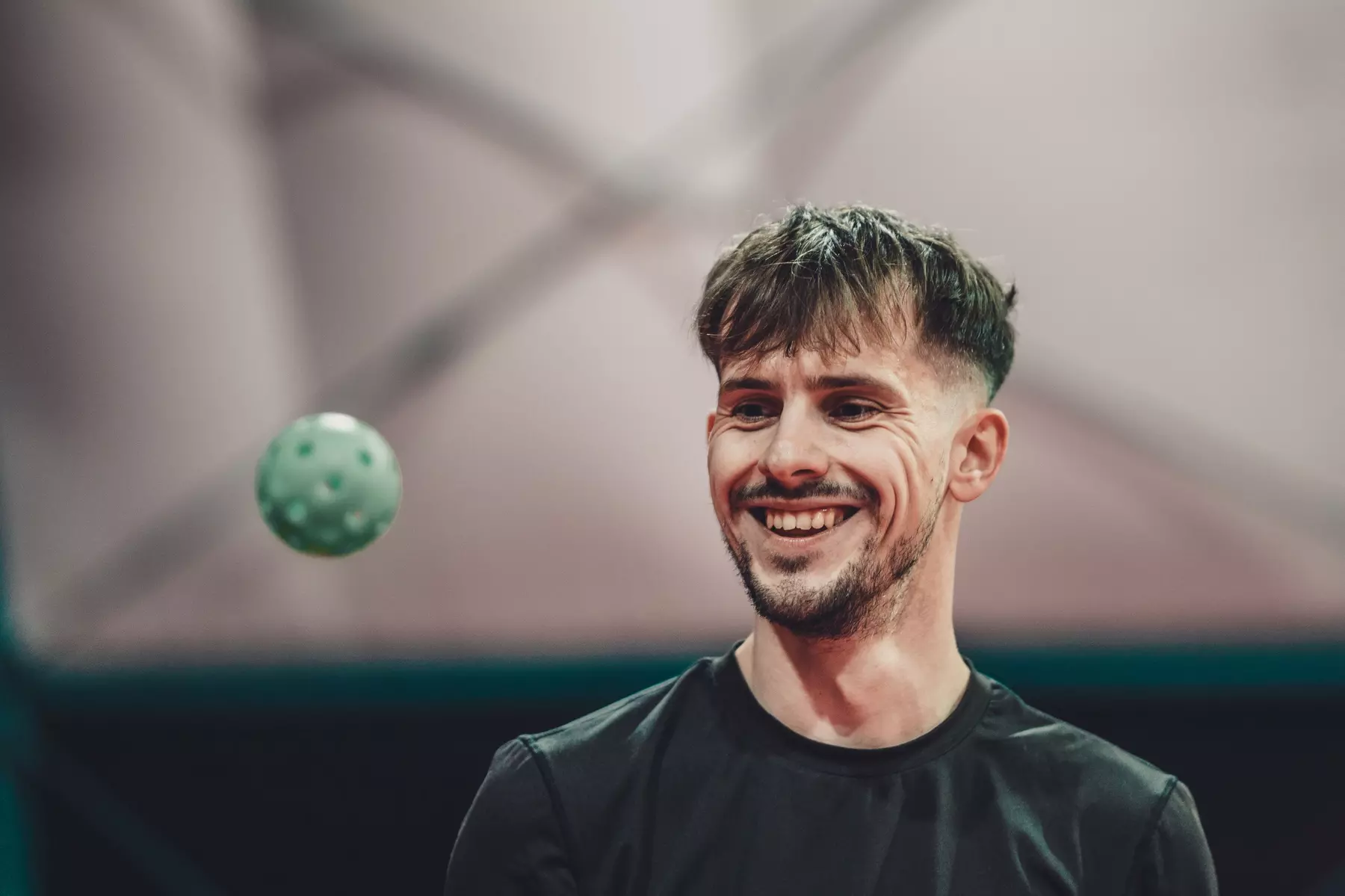 Rakieta w dłoń! Godzina gry w tenisa, padla, badmintona lub pickleball