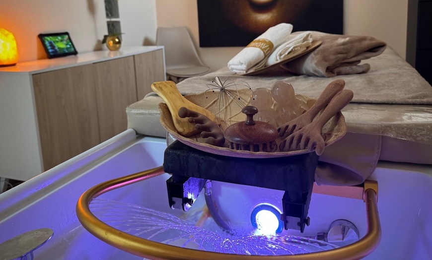 Image 8: Tratamiento head spa con duración a elegir entre 45, 60 o 90 minutos