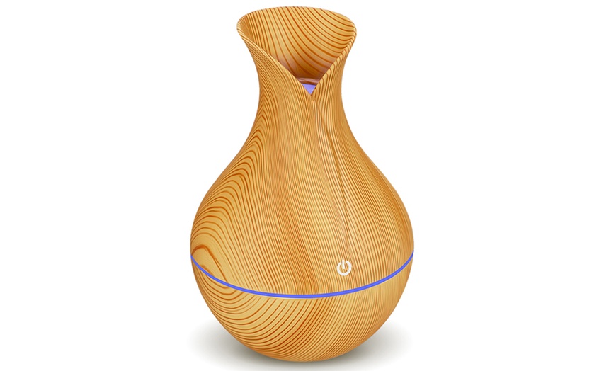 Image 6: USB Wood Grain Air Humidifier
