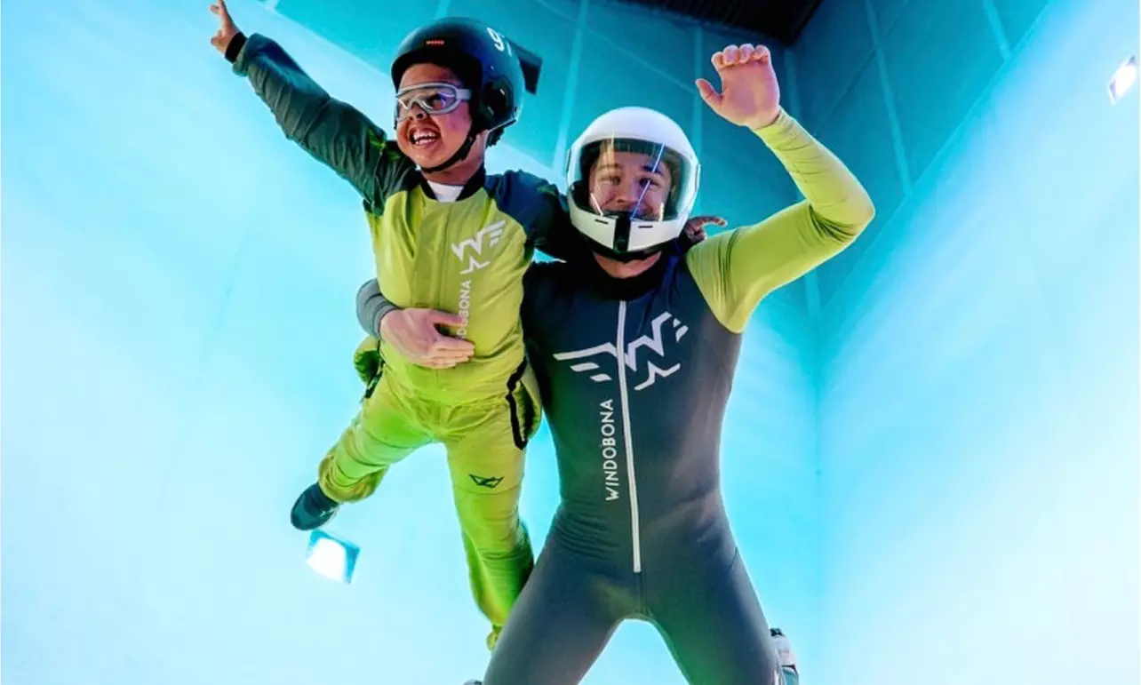 2 vuelos de paracaidismo indoor de 1 minuto para niño o adulto