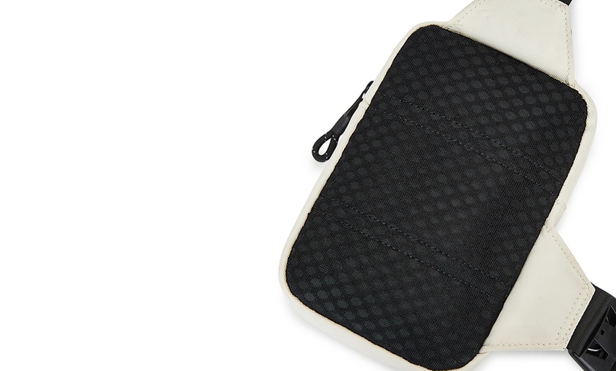 Image 9: Bolso bandolera unisex con correa ajustable y múltiples bolsillos
