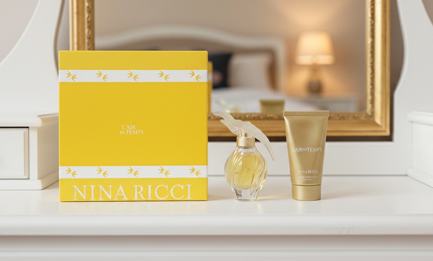 Image 1: Nina Ricci L'air Du Temps Two Piece Gift Set