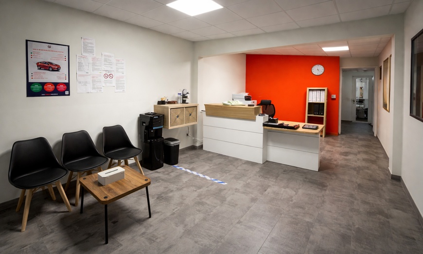 Image 5: Contrôle technique complet et fiable pour rouler l’esprit tranquille