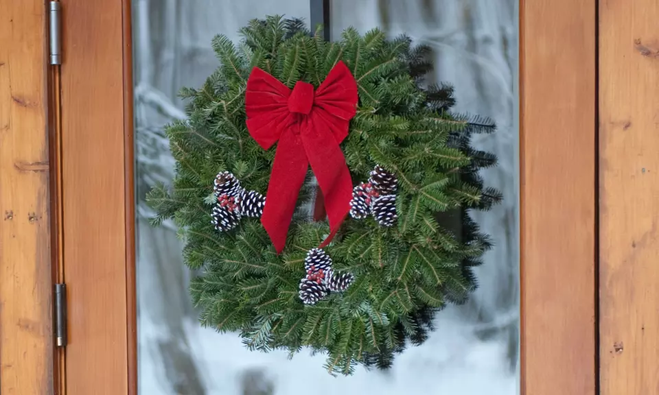 Fresh Cut Fraser Fir Holiday Wreath - Primary Image