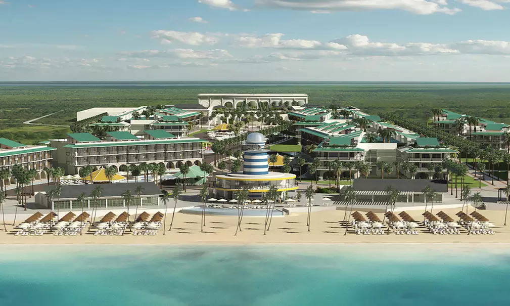 ✈ 3- or 5-Night All-Inclusive Ocean El Faro. Price is per Person, Based on Two Guests per Room - Primary Image