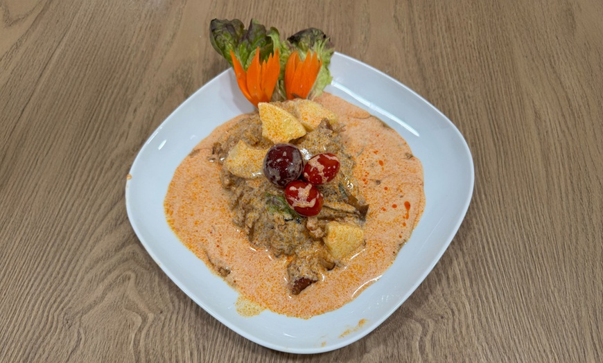 Image 10: Descubre la auténtica cocina tailandesa: menú para 2 o 4 personas 