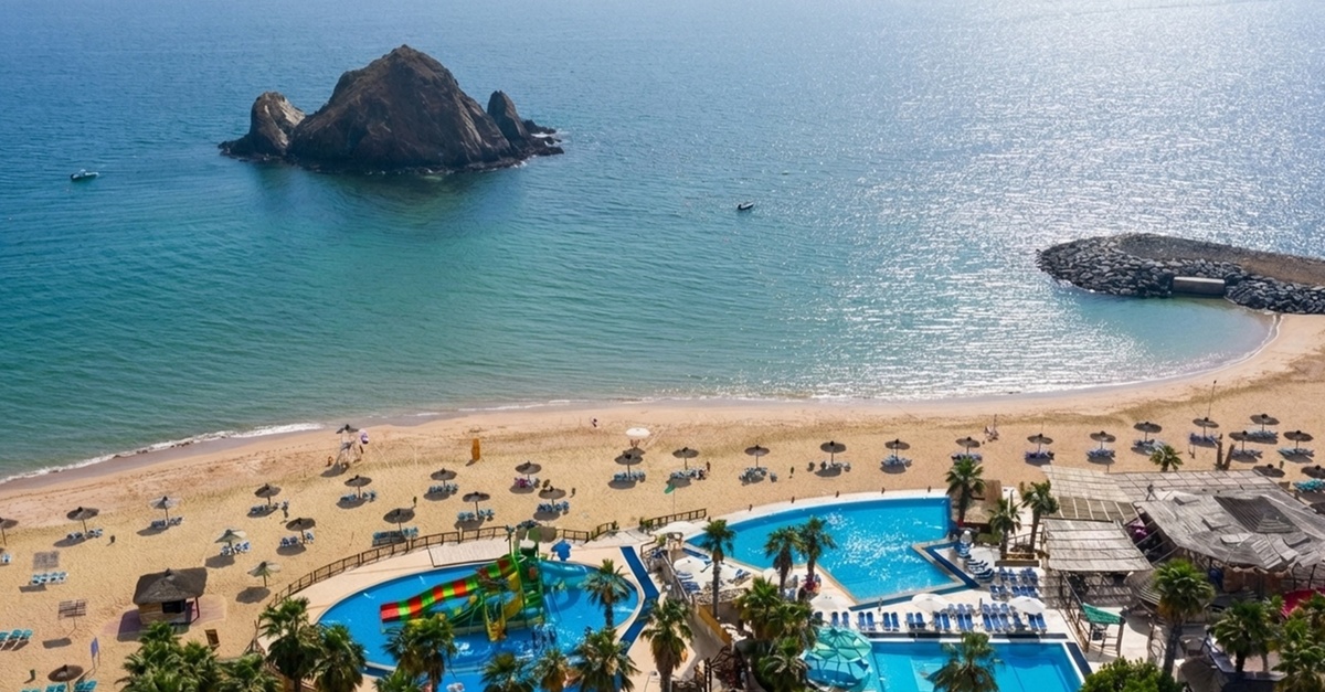 Shore Dive To Snoopy Islands Thriving Reef In Fujairah Marine Park Shore Dive To Snoopy Islands Thriving Reef In Fujairah Marine Park