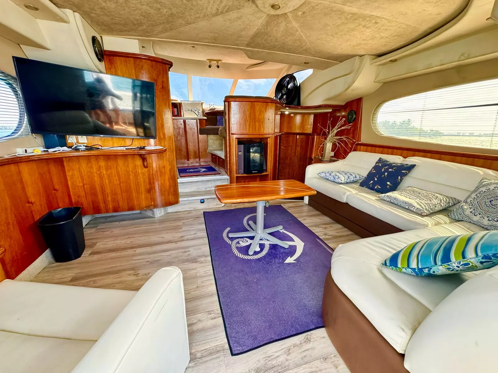 Luxury 48 Foot Yacht Tour & Jetski in Miami Beach Marina or Downtown
