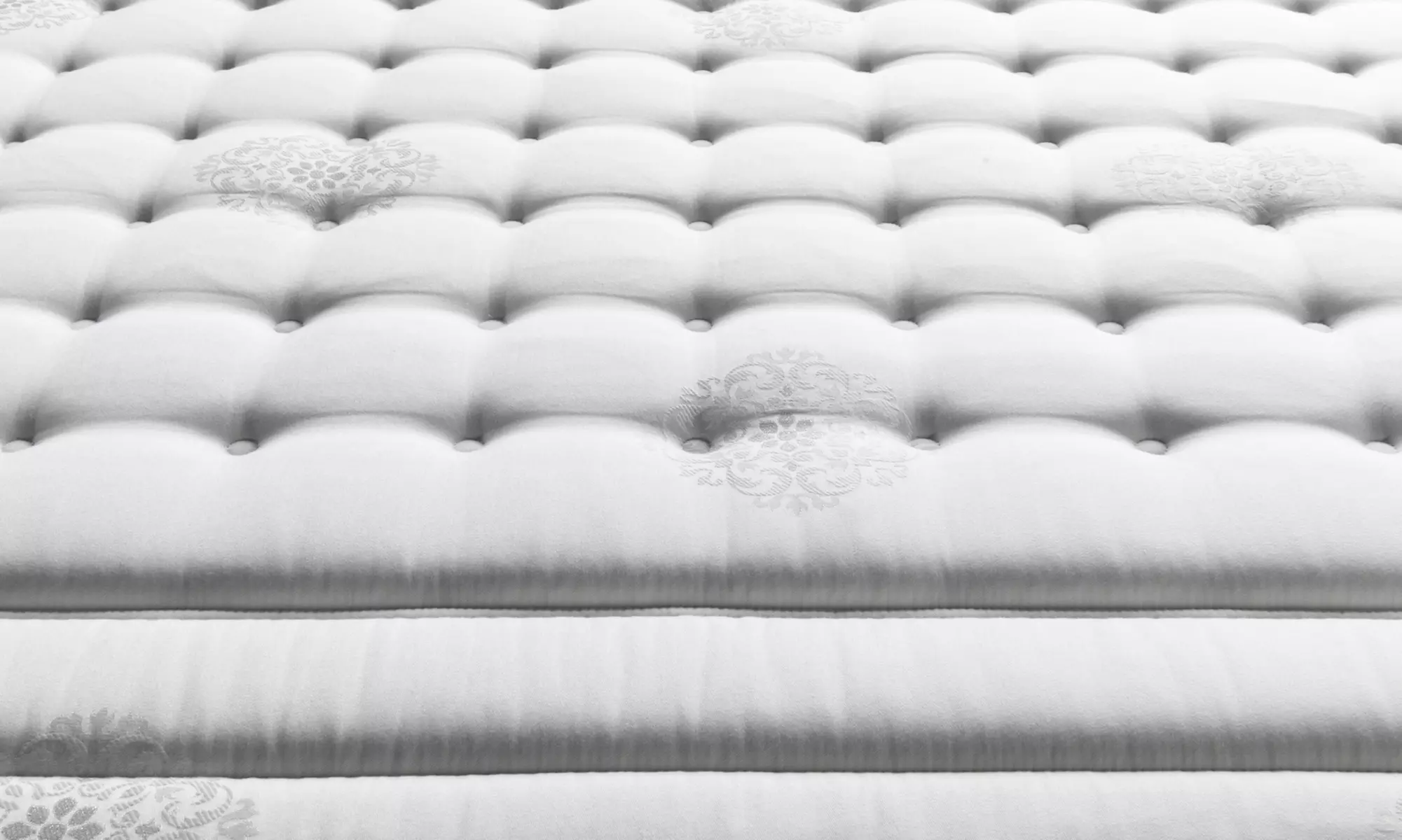 Matelas Sampur "Ibiza", haut de gamme avec surmatelas intégré 33 cm