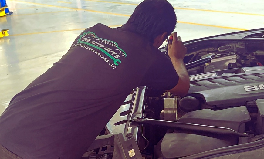 Image 4: Japanese or Korean Car/American or European Car – Oil Change Service
