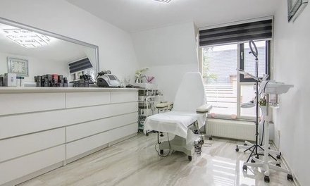 1× Microneedling-behandeling (60 minuten) - Dina Laser Beauty Clinic