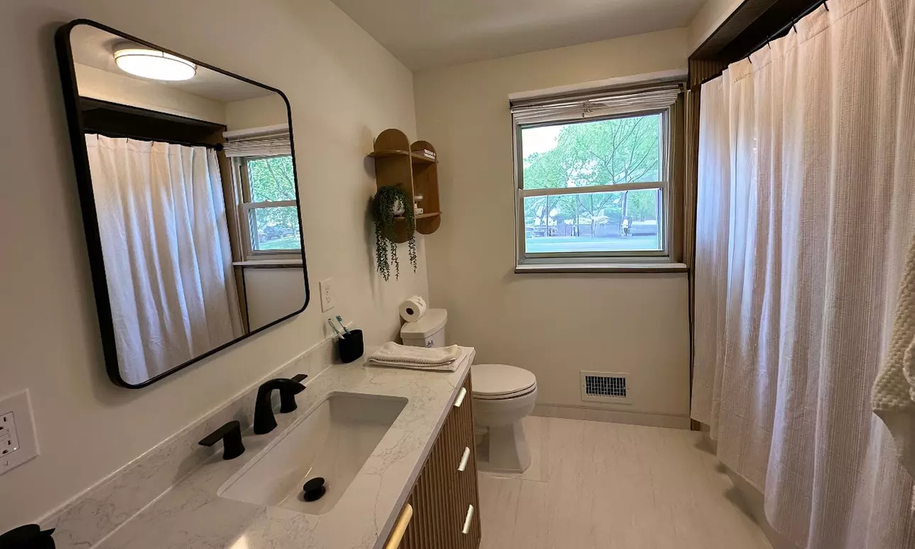 Four-Hour Professional Home Cleaning for Fresh, Tidy Spaces