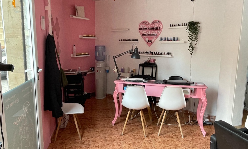 Image 4: Manicura, pedicura y manipedicura con esmaltado en varias sesiones