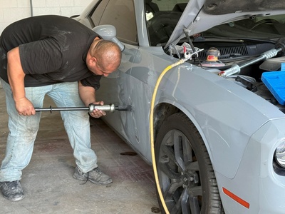 Any Make or Model Auto Body Scratch Removal (Without Insurance) - Southside Auto Center