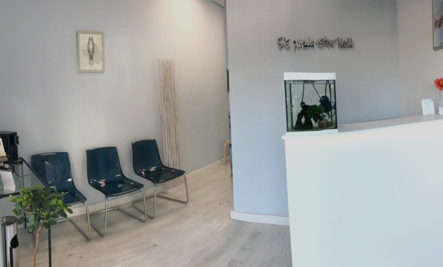 Image 2: 1 o 3 sesiones de reflexología podal