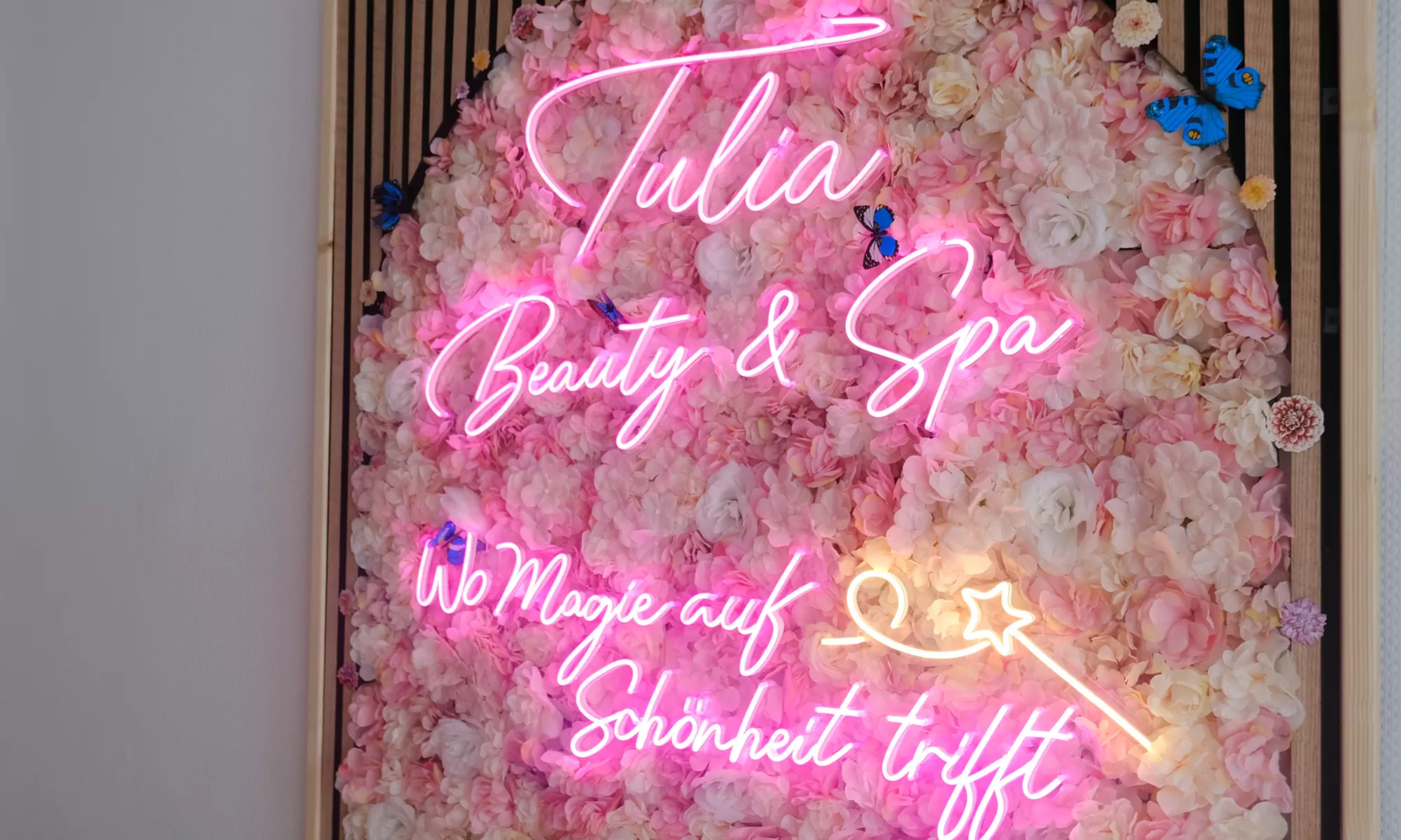 Head-Spa „Premium“ inkl. wohltuender Gesichtsbehandlung für 1 Person