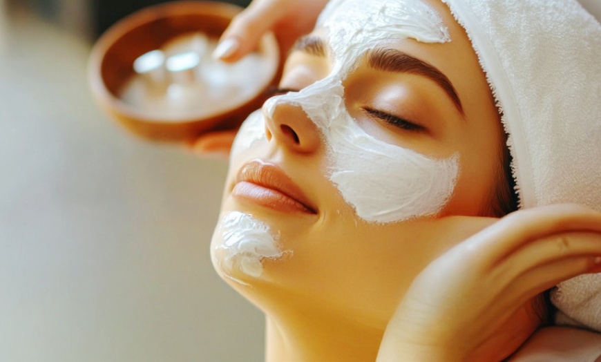 Image 1: Unlock Professional Skills in Facial or Makeup Artistry