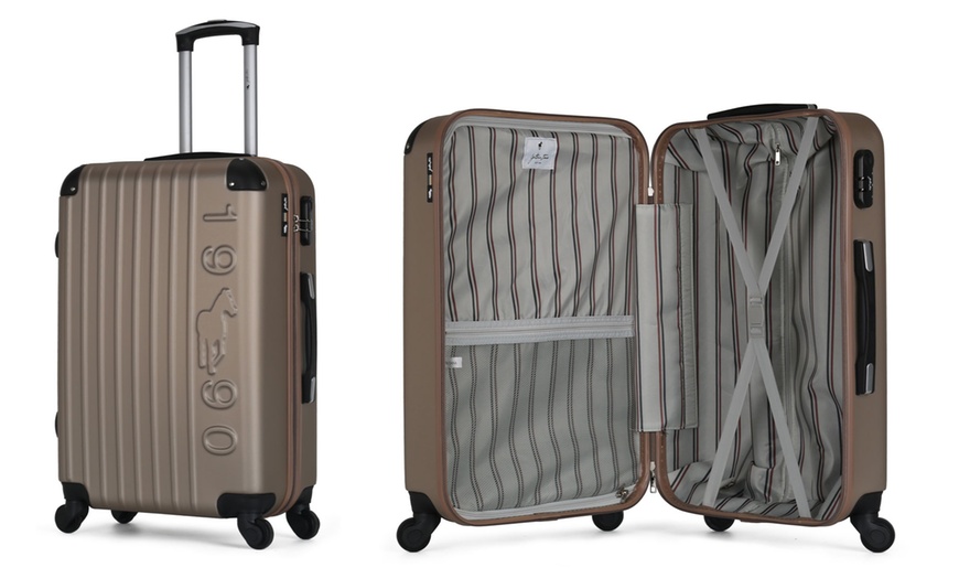 Image 16: Set of Three Porter Suitcases